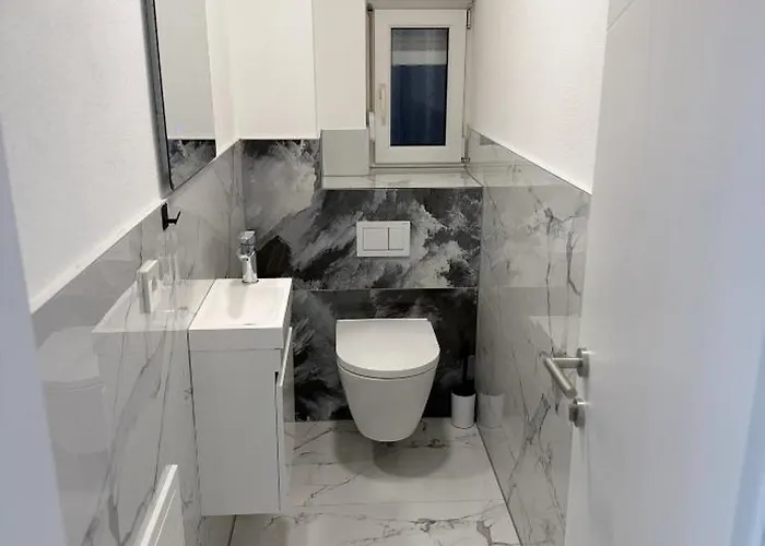 Modern * Freilassing